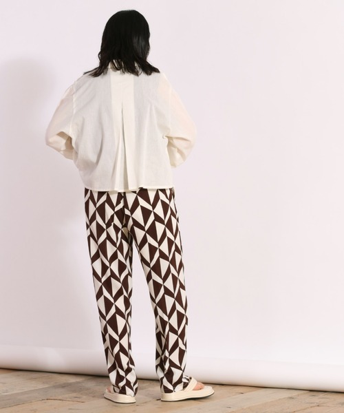 cepo（セポ）の「キカガク柄タックイージーパンツ（その他パンツ・レディース・ネイビー/ブラウン・M）」の10枚目の写真