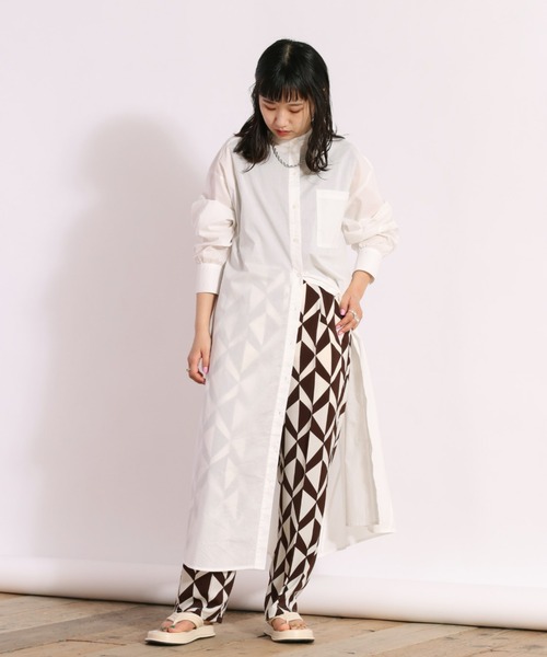 cepo（セポ）の「キカガク柄タックイージーパンツ（その他パンツ・レディース・ネイビー/ブラウン・M）」の6枚目の写真