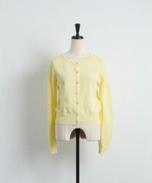 tocco closet（トッコ　クローゼット）の「ハートパール釦ＵＶ加工ラウンドネックカーディガン（カーディガン/ボレロ・レディース・ブラック/オフホワイト/レモンイエロー・M）」の7枚目の写真