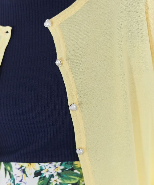 tocco closet（トッコ　クローゼット）の「ハートパール釦ＵＶ加工ラウンドネックカーディガン（カーディガン/ボレロ・レディース・ブラック/オフホワイト/レモンイエロー・M）」の14枚目の写真