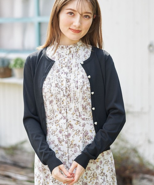 tocco closet（トッコ　クローゼット）の「ハートパール釦ＵＶ加工ラウンドネックカーディガン（カーディガン/ボレロ・レディース・ブラック/オフホワイト/レモンイエロー・M）」の21枚目の写真