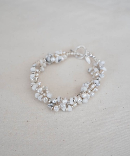 Iroquois（イロコイ）の「NATURAL BEADS COMBINATION BR（ブレスレット・メンズ・ホワイト/ブラック/ターコイズブルー・FREE）」の5枚目の写真