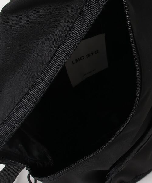 LMCの「LMC SYSTEM SLING BAG(ショルダーバッグ・メンズ・ブラック・FREE)」の2枚目の写真