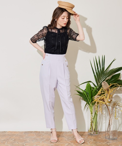 NOELA(ノエラ)の「2WAYレーストップス(シャツ/ブラウス・レディース・ブラック/ベージュ/オフホワイト・フリー)」の4枚目の写真