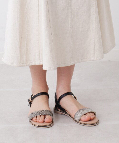 DRESKIP（ドレスキップ）の「◆ゴールドラインサンダル（サンダル・レディース・グレー/アイボリー/ブラック・45/35）」の11枚目の写真