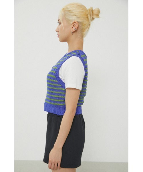 LAGUA GEM（ラグアジェム）の「V NECK KNIT VEST　Vネックニットベスト（ベスト・レディース・ブラック/パープル/グリーン・FREE）」の16枚目の写真