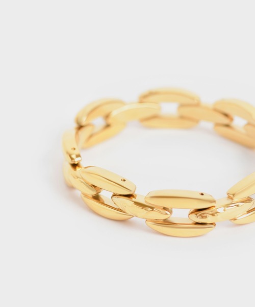 CHARLES & KEITH(チャールズ & キース)の「チェーンリンク カフブレスレット / Chain-Link Cuff Bracelet(ブレスレット・レディース・ゴールド系その他/ゴールド・FREE)」の4枚目の写真
