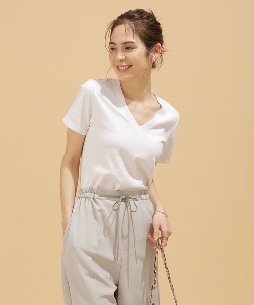 NANO universe（ナノユニバース）の「LB.03/Anti Soaked 汗染み防止 ＶネックＴシャツ 半袖（Tシャツ/カットソー・レディース・ホワイト/ブラック/トップグレー/イエロー・Ⅰ/Ⅱ/Ⅲ）」の2枚目の写真