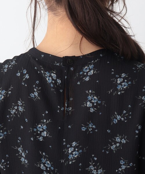 index（インデックス）の「◆ブーケフラワーアソートヨウリュウブラウス【WEB限定サイズ】（シャツ/ブラウス・レディース・ネイビー系/ライトグレー/ブルー系・36/42/38/40）」の8枚目の写真