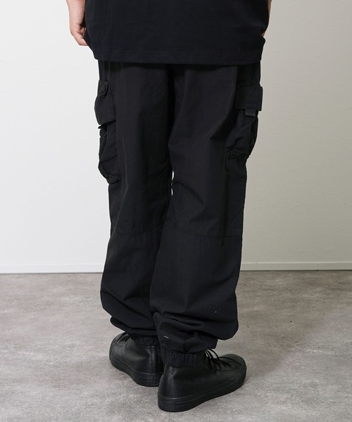 Carhartt WIP（カーハートダブリューアイピー）の「Carhartt WIP(カーハート ワークインプログレス) バーム カーゴパンツ（カーゴパンツ・メンズ・ブラック/カーキ/ブルー・M/L）」の22枚目の写真