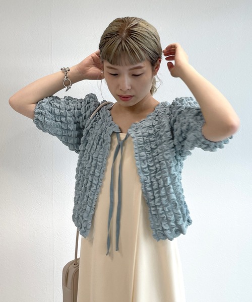 w closet(ダブルクローゼット)の「【2WAY】ポコポコリボンプルオーバー(シャツ/ブラウス・レディース・ブラック/ブラウン/アイボリー/サックスブルー系1・FREE)」の16枚目の写真