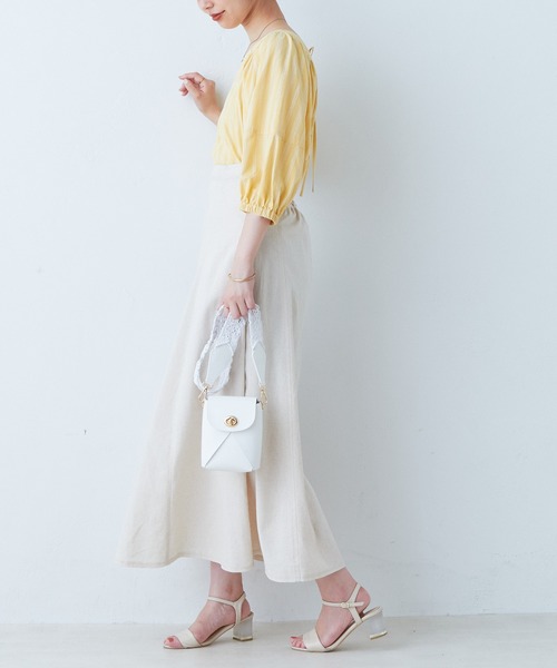 natural couture（ナチュラルクチュール）の「2022AWアイテム/WEB限定カラー有り/ランタンスリーブ2WAYブラウス（シャツ/ブラウス・レディース・オフホワイト/グリーン/モカ/その他1/その他2/ブラック・FREE）」の21枚目の写真