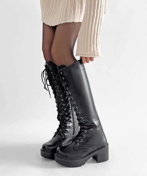 Shoes in Closet（シューズインクローゼット）の「厚底 ヒール レース