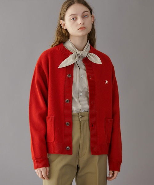 GYMPHLEX(ジムフレックス)の「Gymphlex | ウールカシミヤ クルーネックニットカーディガン WOMEN(カーディガン/ボレロ・レディース・ネイビー/レッド/アイボリー・14)」の5枚目の写真