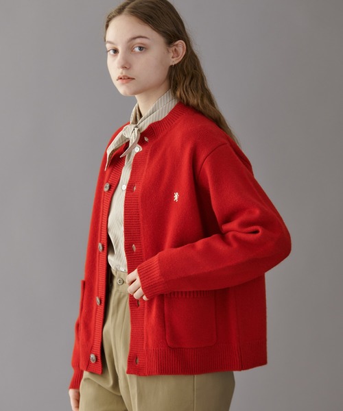 GYMPHLEX(ジムフレックス)の「Gymphlex | ウールカシミヤ クルーネックニットカーディガン WOMEN(カーディガン/ボレロ・レディース・ネイビー/レッド/アイボリー・14)」の6枚目の写真
