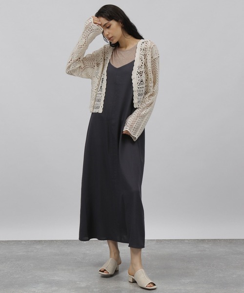 LAKOLE（ラコレ）の「モチーフレースショートカーディガン / 126939（カーディガン/ボレロ・レディース・ブラック/ナチュラル・SMALL/MEDIUM）」の3枚目の写真