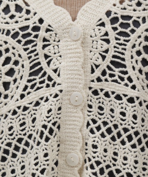 LAKOLE（ラコレ）の「モチーフレースショートカーディガン / 126939（カーディガン/ボレロ・レディース・ブラック/ナチュラル・SMALL/MEDIUM）」の18枚目の写真