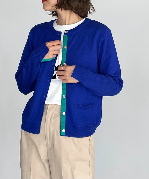 PICCIN（ピッチン）の「シェルボタンバイカラーカーディガン（カーディガン/ボレロ・レディース・ホワイト/ブラック/グレー/ブルー/サーモンピンク・M）」の4枚目の写真