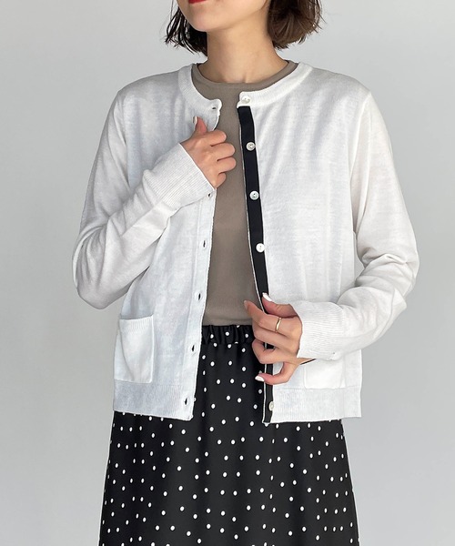 PICCIN（ピッチン）の「シェルボタンバイカラーカーディガン（カーディガン/ボレロ・レディース・ホワイト/ブラック/グレー/ブルー/サーモンピンク・M）」の9枚目の写真