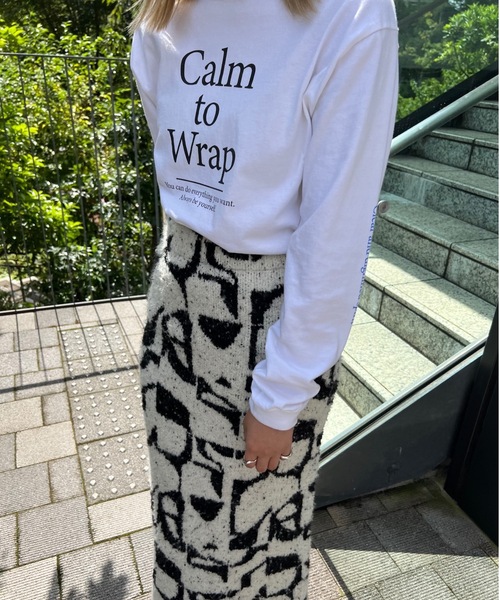 EMMA LIMBER(エマリンバー)の「Calm Long Sleeve T-shirt(カームスリーブロングTシャツ)(Tシャツ/カットソー・レディース・オフホワイト/ブラウン・FREE)」の14枚目の写真