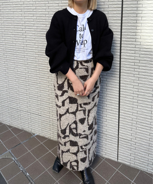 EMMA LIMBER(エマリンバー)の「Calm Long Sleeve T-shirt(カームスリーブロングTシャツ)(Tシャツ/カットソー・レディース・オフホワイト/ブラウン・FREE)」の21枚目の写真