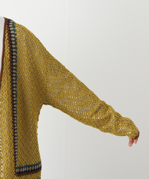 JOURNAL STANDARD（ジャーナルスタンダード）の「クロシェ編み カーディガン（カーディガン/ボレロ・メンズ・アイボリー/マスタード/ブラック系その他/コバルトブルー・MEDIUM/LARGE）」の6枚目の写真