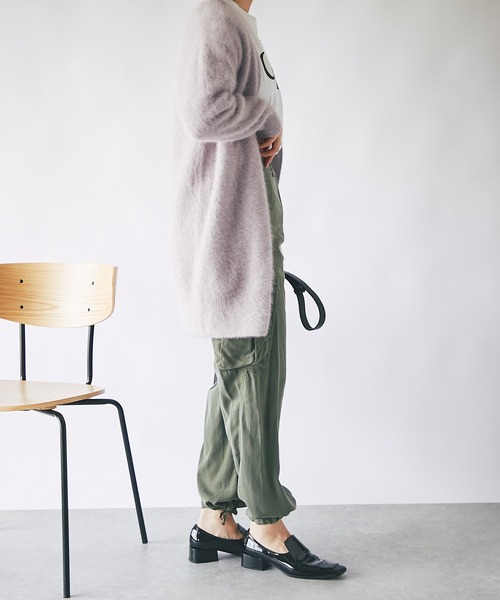 RIVE DROITE(リヴドロワ)の「思わず触れたくなる、柔らかな質感/ファーヤーンロングカーデ(カーディガン/ボレロ・レディース・バイオレット/キャメル・FREE)」の7枚目の写真