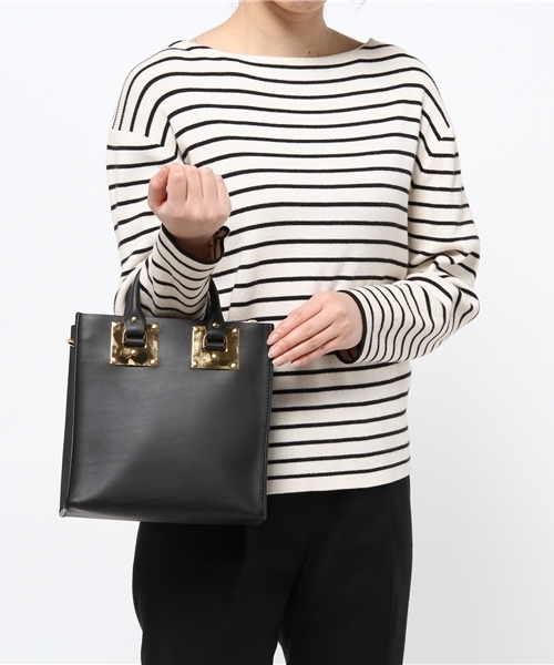 Sophie Hulme（ソフィーヒュルム）の「SOPHIE HULME 『ALBION』スクエアミニトートバッグ（トートバッグ・レディース・ブラック/ブルー/ライトブラウン/ワイン・FREE）」の14枚目の写真