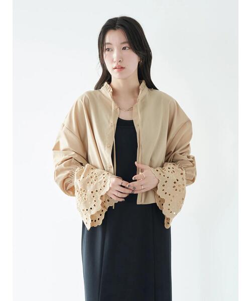 earth music&ecology（アースミュージックアンドエコロジー）の「袖レースショートシャツブラウス（シャツ/ブラウス・レディース・ブラック/ベージュ/オフホワイト・FREE）」の20枚目の写真