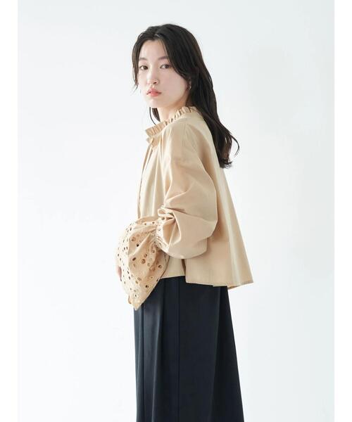 earth music&ecology（アースミュージックアンドエコロジー）の「袖レースショートシャツブラウス（シャツ/ブラウス・レディース・ブラック/ベージュ/オフホワイト・FREE）」の21枚目の写真