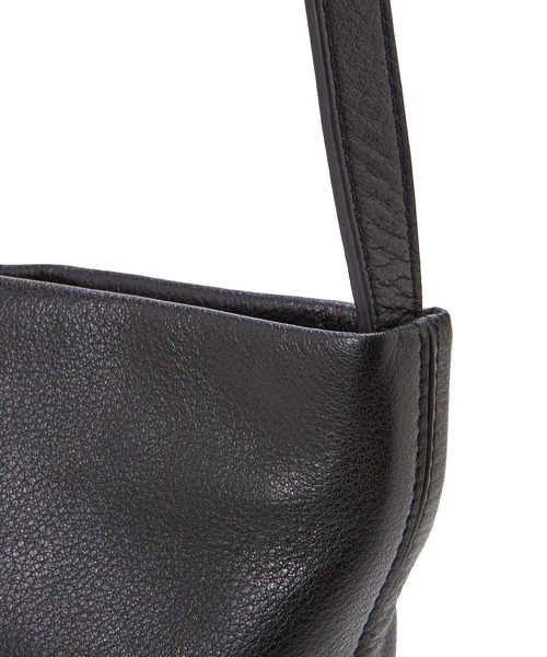 TOPKAPI(トプカピ)の「【TREASURE TOPKAPI】 レザー バケツ ショルダー バッグ(ショルダーバッグ・レディース・グレイッシュベージュ/ブラック・FREE)」の10枚目の写真