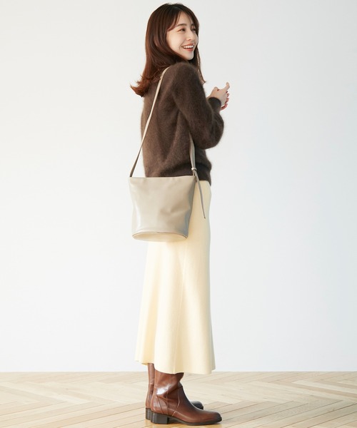 TOPKAPI(トプカピ)の「【TREASURE TOPKAPI】 レザー バケツ ショルダー バッグ(ショルダーバッグ・レディース・グレイッシュベージュ/ブラック・FREE)」の17枚目の写真