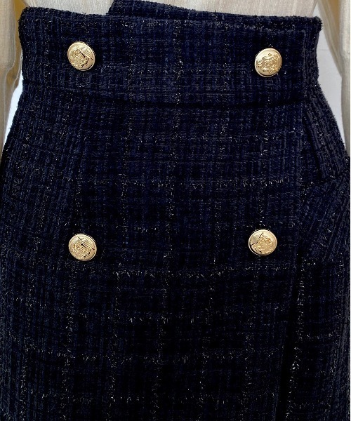 titty＆Co. PETIT by poyo（ティティーアンドコープティバイポヨ）の「【titty&Co.PETIT by poyo】ダブルボタンツイードショーパン（その他パンツ・レディース・ブラック・SMALL/MEDIUM）」の4枚目の写真