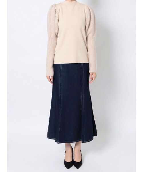 LAGUNAMOON（ラグナムーン）の「ラクーンボリュームスリーブニットプルオーバー（ニット/セーター・レディース・アイボリー/チャコールグレー/ラベンダー・FREE）」の10枚目の写真