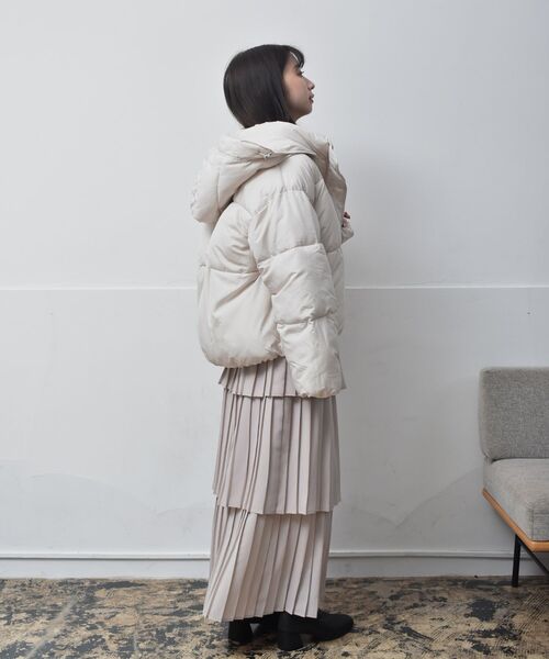 RETRO GIRL（レトロガール）の「2WAYファイバーダウン（ダウンジャケット/コート・レディース・ブラウン/ブルー/ナチュラル/ブラック・FREE）」の15枚目の写真