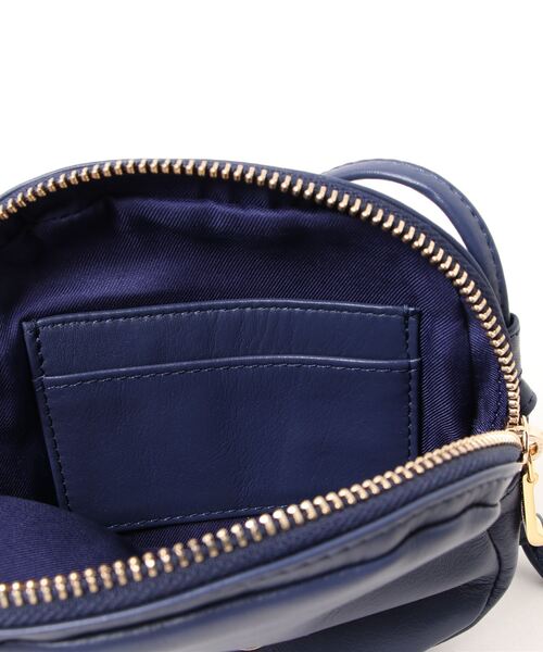 Samantha Thavasa Petit Choice(サマンサタバサ プチチョイス)の「ゴールドコインモチーフ ミニショルダーバッグ(ハンドバッグ・レディース・ブラック/グレイッシュベージュ/ネイビー/レッド・FREE)」の5枚目の写真