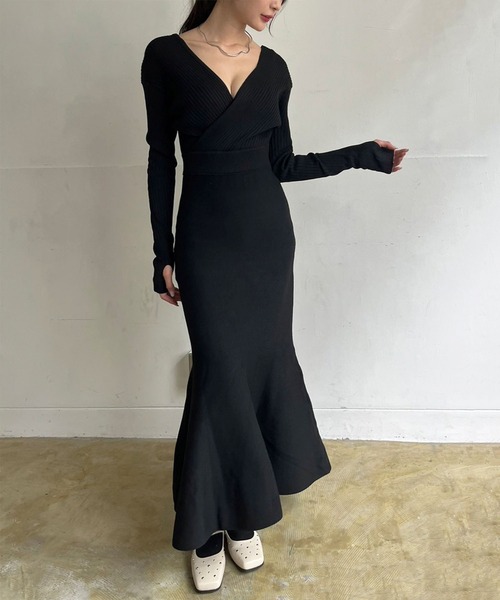 Jewelobe(ジュエローブ)の「カシュクールロングマーメイドニットワンピース(ワンピース・レディース・パープル/ブラック/アイボリー・FREE)」の22枚目の写真
