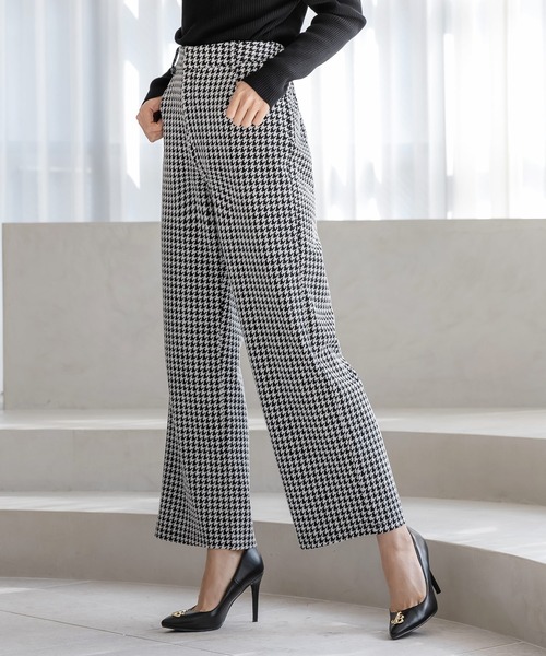 Julia Boutique(ジュリアブティック)の「千鳥格子柄ハイウエストストレートパンツ/22552(その他パンツ・レディース・ベージュ/ブラック・ONE)」の2枚目の写真