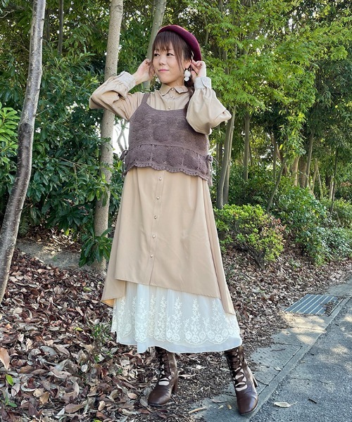 10万✨未使用 フォクシー シャツワンピース 24年新作 完売品 ベージュ 42 axes femme（アクシーズファム）の「フィッシュテールシャツワンピース