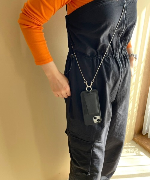 Me%（ミィパーセント）の「【iPhone13対応】フェイクレザーカラビナツキiPhoneケース（スマホケース/カバー・レディース・ベージュ/ブラウン/ブラック/ピンク/モカ・FREE）」の10枚目の写真