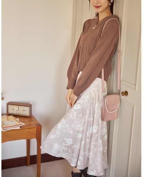 tocco closet（トッコ　クローゼット）の「パールファスナーケーブル編みニットパーカー（パーカー・レディース・モカ/ピンクベージュ/オフホワイト・M）」の9枚目の写真