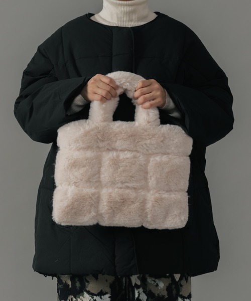 ottilie（オティーリエ）の「【 ottilie / オティーリエ 】 エコファーハンドバッグ（ハンドバッグ・レディース・オフホワイト/ブラウン・FREE）」の2枚目の写真