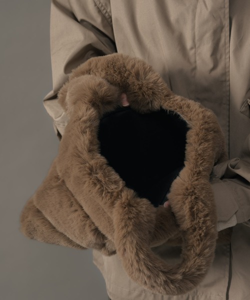 ottilie（オティーリエ）の「【 ottilie / オティーリエ 】 エコファーハンドバッグ（ハンドバッグ・レディース・オフホワイト/ブラウン・FREE）」の10枚目の写真