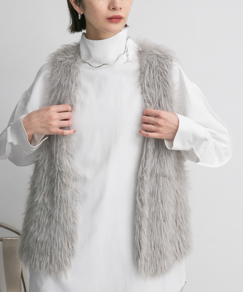 KBF（ケイビーエフ）の「ファーニットベスト（ベスト・レディース・ベージュ/グレー・ONE）」の10枚目の写真