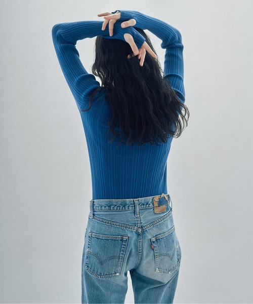 INSIIS(インシス)の「ランダムリブハイネックニット(ニット/セーター・レディース・ブラック/ブルー/グリーン・フリー)」の3枚目の写真