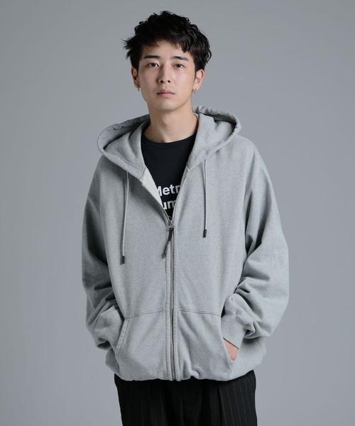 DELUXE(デラックス)の「ROUGH RIDER ZIP UP(パーカー・メンズ・ブラック/グレー・MEDIUM/LARGE)」の2枚目の写真