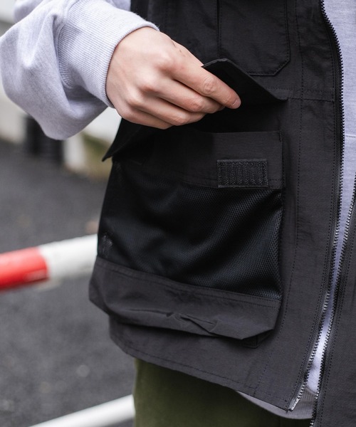 WEGO(ウィゴー)の「WEGO/ユーティリティーベスト(ベスト・メンズ・ブラック・FREE)」の14枚目の写真