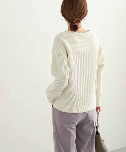 URBAN RESEARCH DOORS(アーバンリサーチドアーズ)の「モールニット切替プルオーバー(Tシャツ/カットソー・レディース・ベージュ/ネイビー/アイボリー・MEDIUM)」の19枚目の写真
