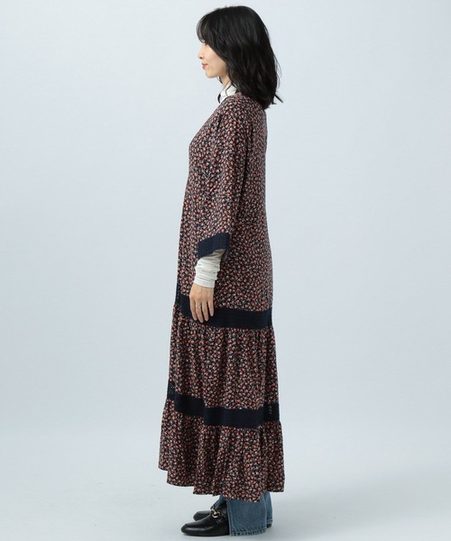 BAYFLOW(ベイフロー)の「ヴィンテージフラワーワンピース(ワンピース・レディース・ネイビー/サックスブルー・SMALL/MEDIUM)」の18枚目の写真