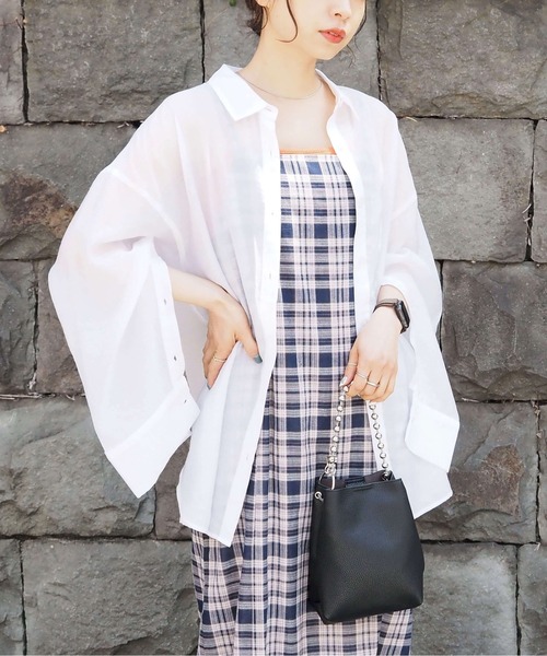 tiptop(ティップトップ)の「シアースリットスリーブシャツ(シャツ/ブラウス・レディース・A/オフホワイト/グレー系その他/グレイッシュベージュ・FREE)」の1枚目の写真